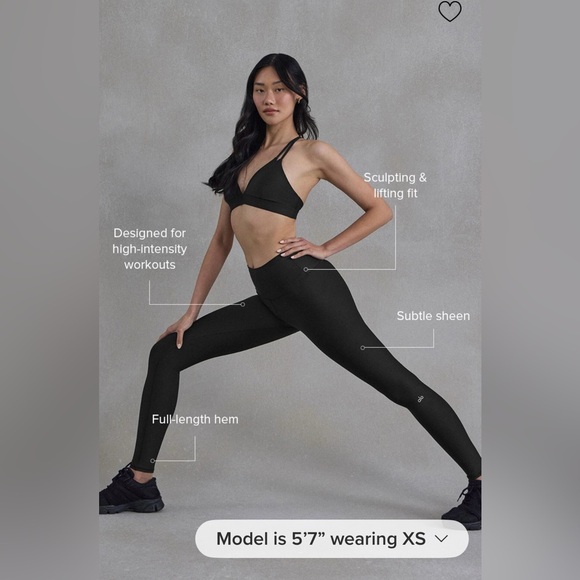 Alo Yoga NWT High Waisted Airlift Leggings in Black Size L - Picture 2 of 10